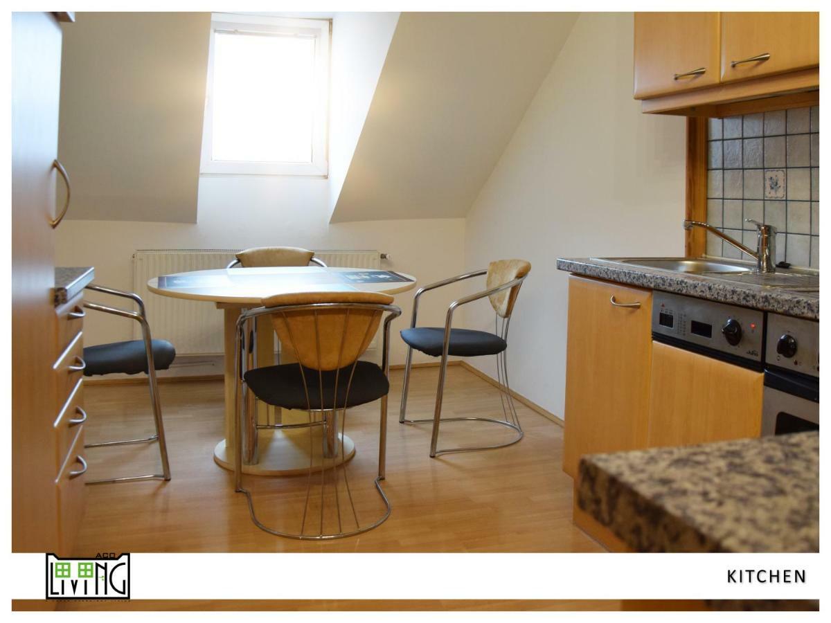 Aco Living - A Cheap Overnight Klagenfurt am Woerthersee Ngoại thất bức ảnh