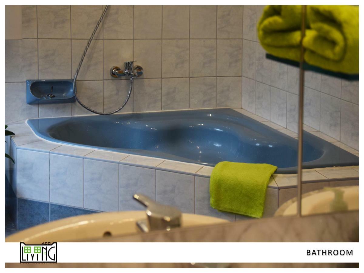 Aco Living - A Cheap Overnight Klagenfurt am Woerthersee Ngoại thất bức ảnh