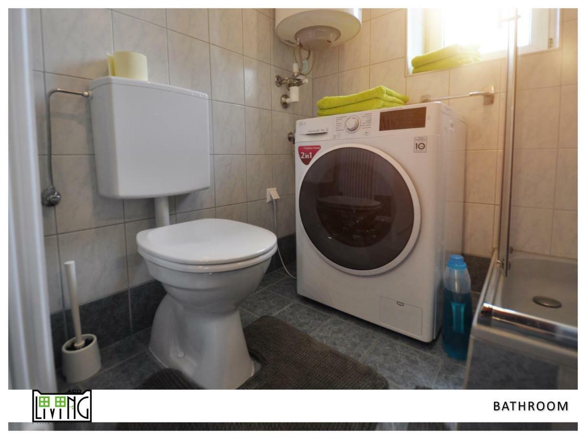 Aco Living - A Cheap Overnight Klagenfurt am Woerthersee Ngoại thất bức ảnh
