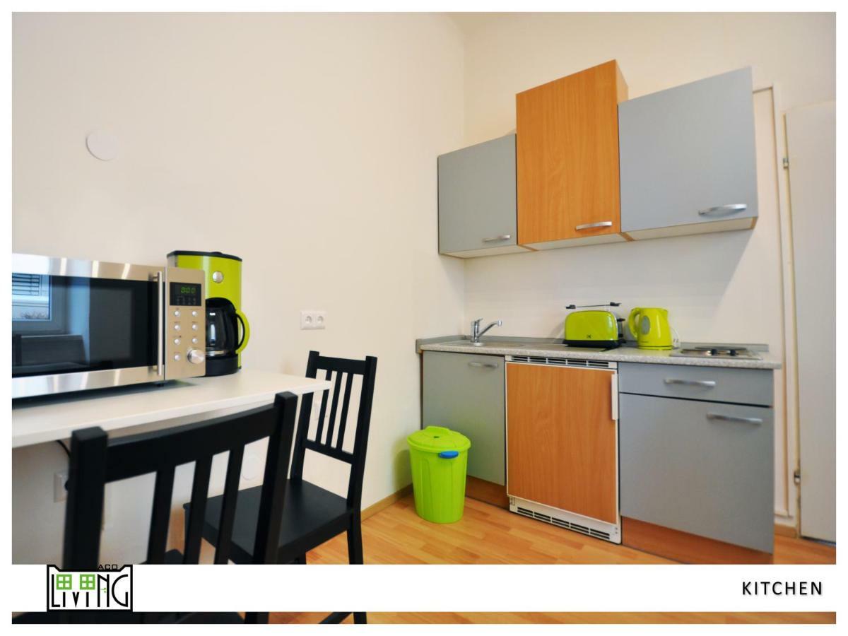 Aco Living - A Cheap Overnight Klagenfurt am Woerthersee Ngoại thất bức ảnh