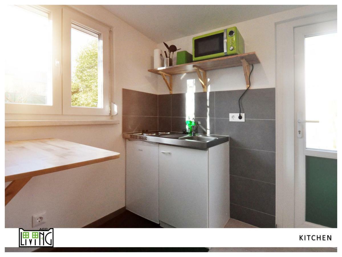 Aco Living - A Cheap Overnight Klagenfurt am Woerthersee Ngoại thất bức ảnh
