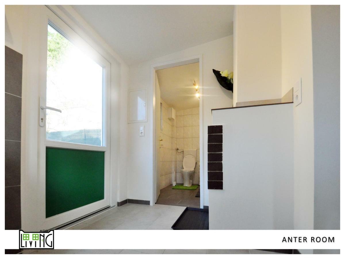 Aco Living - A Cheap Overnight Klagenfurt am Woerthersee Ngoại thất bức ảnh